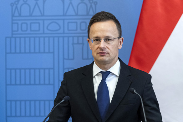 Szijjártó: Új világgazdasági versenyben kell helyt állni