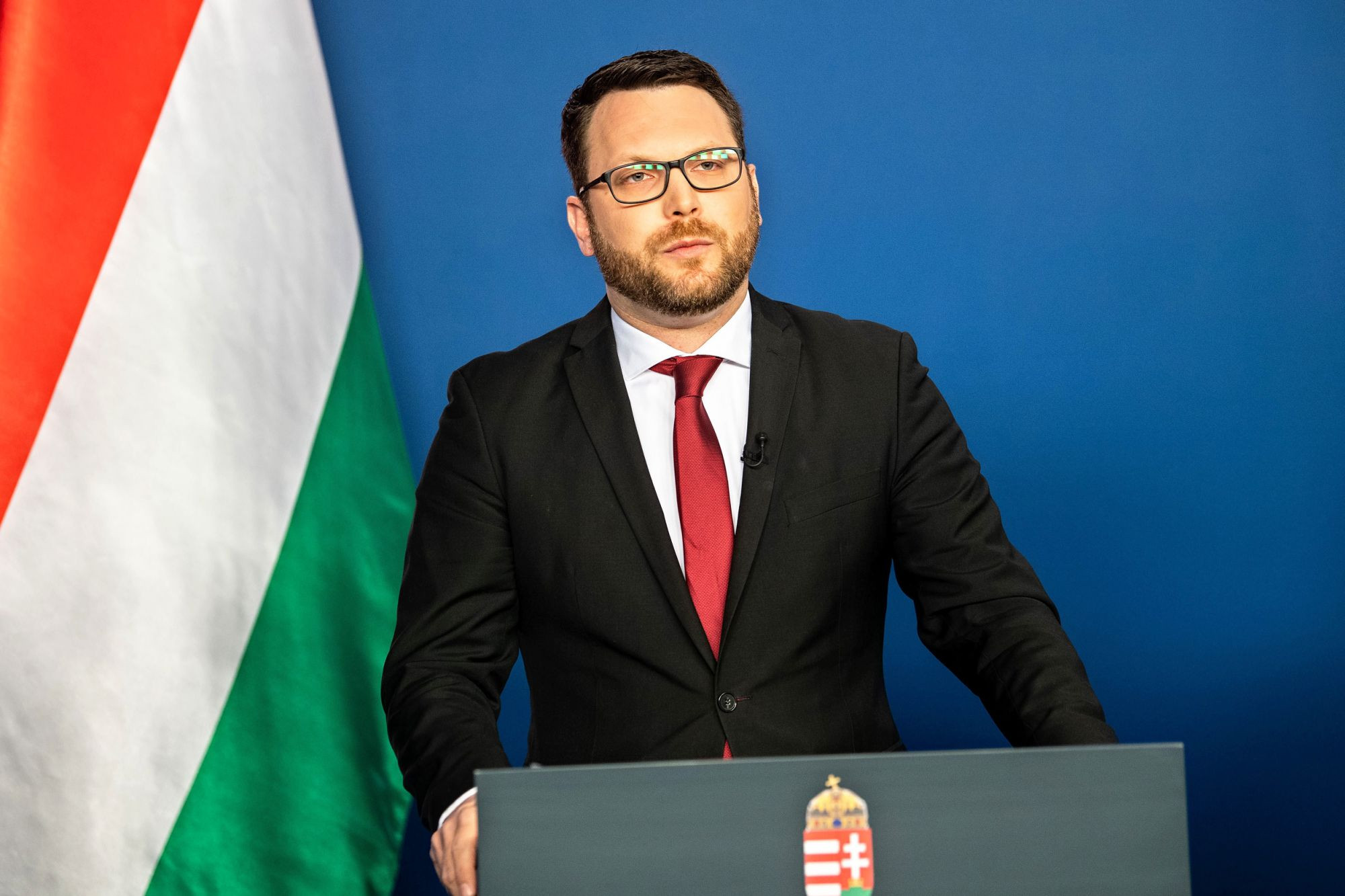 Már csaknem 126 ezren kértek bértámogatást