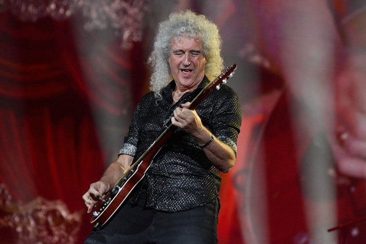 Brian May, a Queen gitárosa segített a NASA első aszteroidamintáját a Földre juttatni