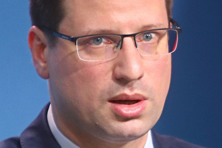 Fotó: MH/Papajcsik Péter Gulyás: Válságban előny az egységes egészségügyi rendszer