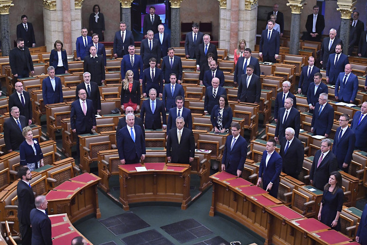 Fotó: MTI/Máthé Zoltán Tíz év alatt 95 százalékban teljesítették vállalásaikat a Fidesz-KDNP-kormányok