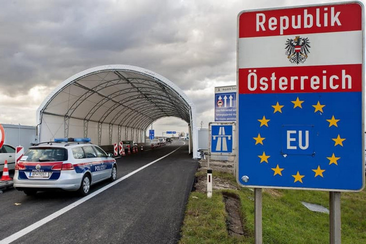 Megnyitnak két határátkelőt a személyforgalom előtt Magyarország és Ausztria között