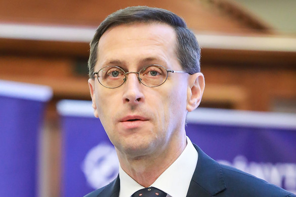 Varga Mihály: A munkahelyek megőrzése az egyik legfontosabb feladat