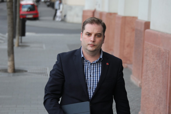 Dagad a kizárási ügy az MSZP-ben