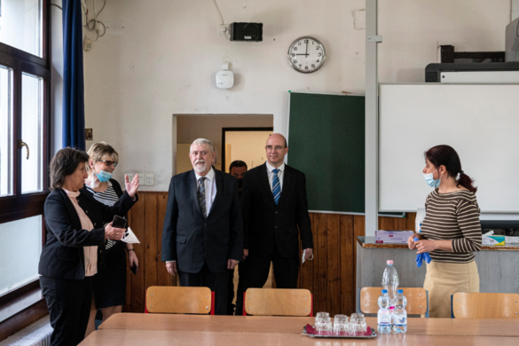 Kásler: Példamutatóan bonyolították le a tanárok az érettségit
