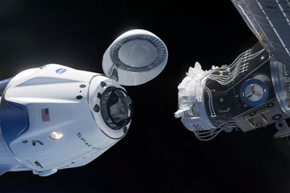 Sikeresen dokkolt a Nemzetközi Űrállomáson a SpaceX űrhajója