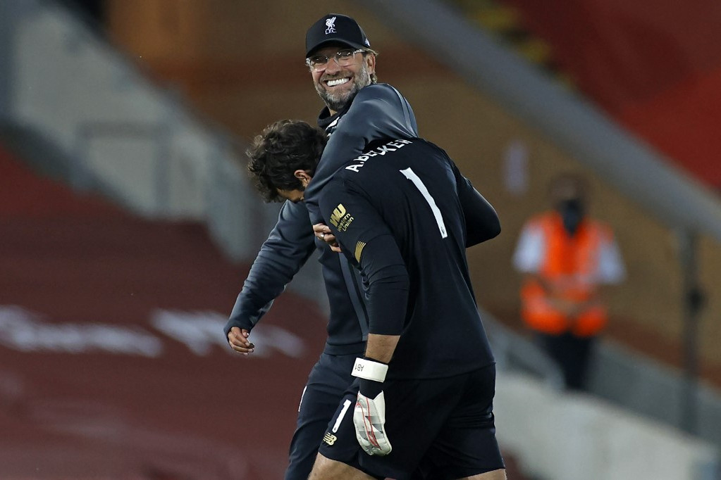 Győzelmével a bajnoki cím küszöbén a Liverpool