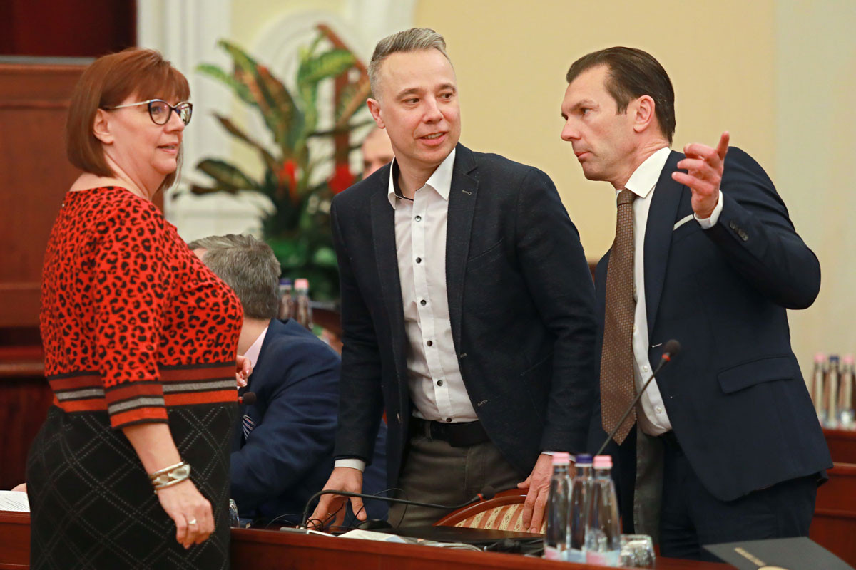 Fotó: MH/Bodnár Patrícia A megszorítás a progresszió. Gy. Németh Erzsébet, Gajda Péter és Szaniszló Sándor