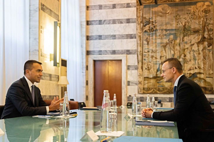 Fotó: MTI/KKM/Borsos Mátyás Stabilizálni kell Líbiát