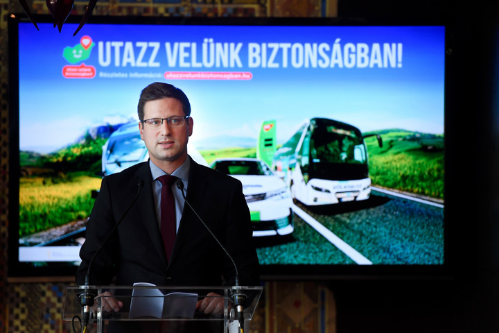 Fotó: MTI/Koszticsák Szilárd Felkészültek az utazás biztonságának szavatolására az állami közszolgáltatók