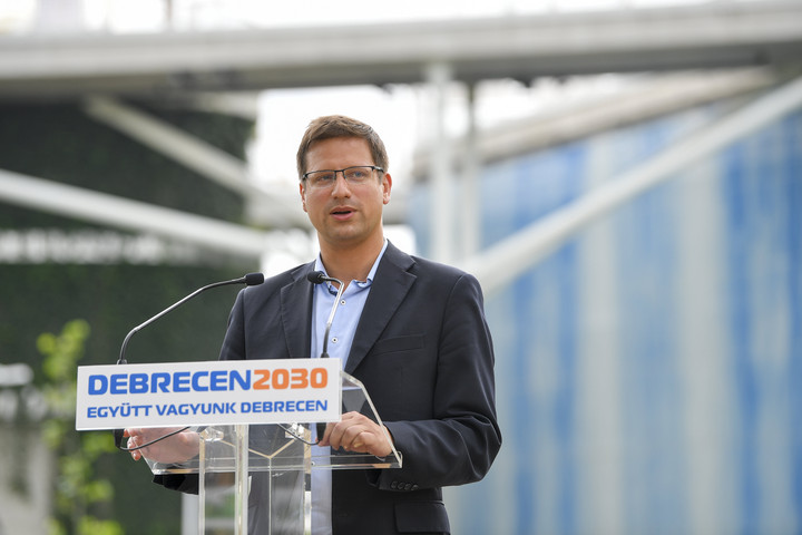 Fotó: MTI/Czeglédi Zsolt Átadták a debreceni nagyerdei strandot