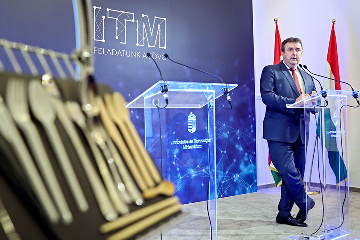 Fotó: MH/Hegedüs Róbert Nagyszabású tervek a környezetvédelemért
