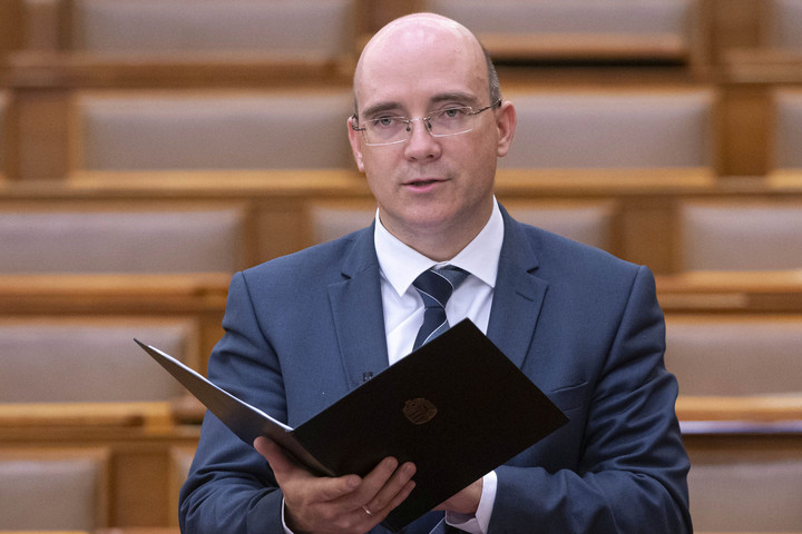 Meg kell szüntetni a pedagógusbántalmazást!