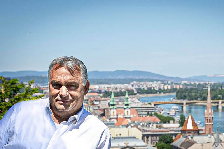 Orbán Viktor: A veszélyhelyzetnek vége, de a munka nem áll meg