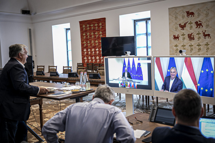 Fotó: MTI/Miniszterelnöki Sajtóiroda Orbán Viktor az Európai Tanács és a V4-országok vezetőivel tárgyalt