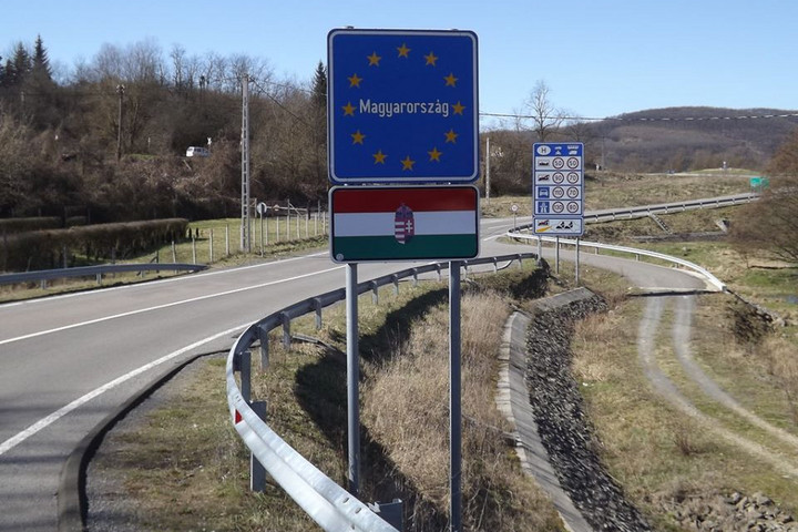 Kedd reggel megnyílt a tizenharmadik átkelő is a szlovák-magyar határon