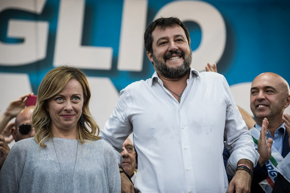 Salvini és Meloni demonstrációt vezet Olaszország talpra állítására