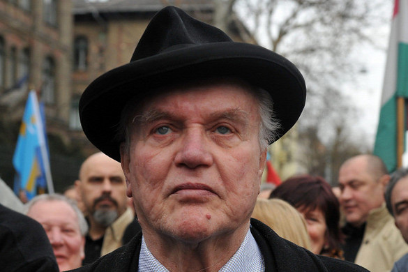Elhunyt Csurka László színművész