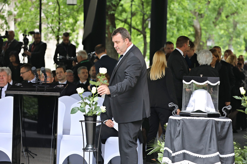Fekete György temetése