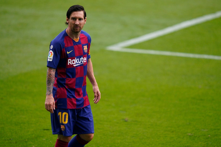 Messi jövő nyáron távozhat a Barcelonából