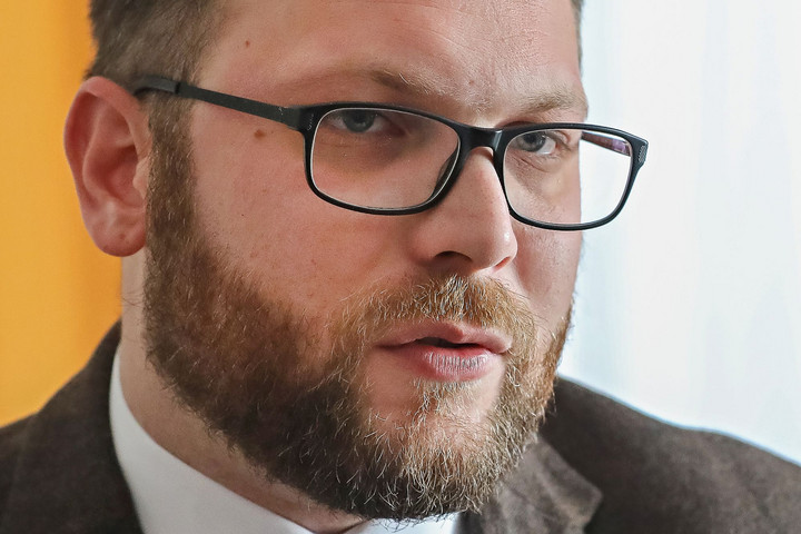 Ingyen utazhatnak az egészségügyi dolgozók