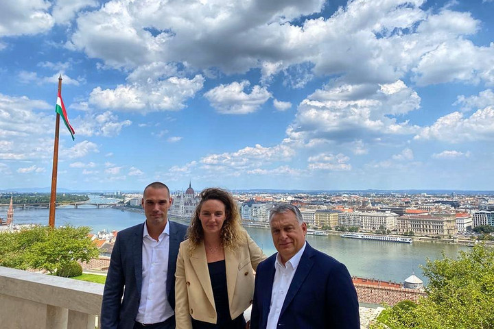 Fotó: Facebook/Hosszú Katinka Orbán Viktornál járt Hosszú Katinka