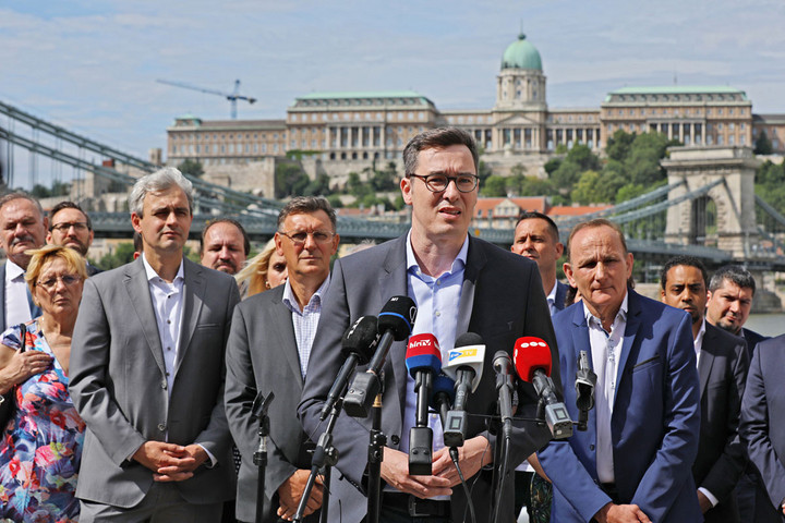 Fotó: MH/Purger Tamás Átveheti a Lánchidat az állam