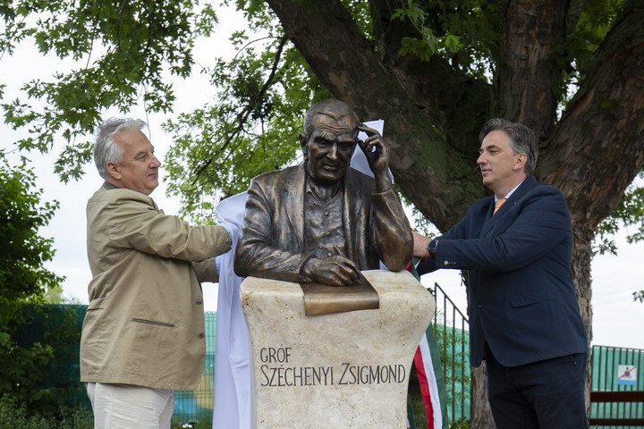 Fotó: MTI/Varga György Semjén: Széchenyi Zsigmond az igaz magyar vadász ideáltípusa