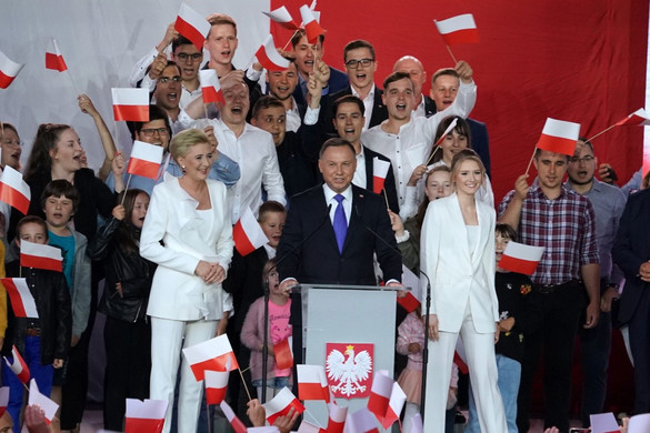 Andrzej Duda nyerte a lengyel elnökválasztást