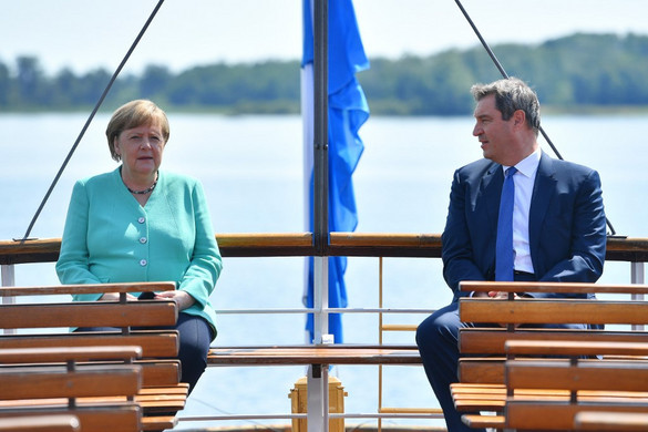 Kerülte a válaszadást Söder kancellárjelöltségéről Merkel