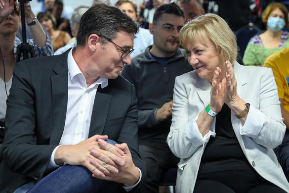 Karácsonyék uniós pénzen keltenek akkumulátorpánikot