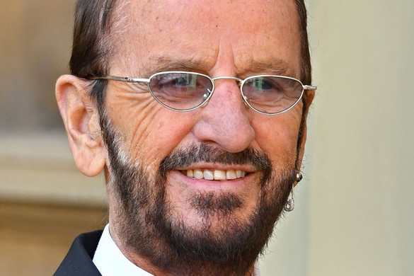 A negyedik gombafejű, Ringo Starr nyolcvanéves