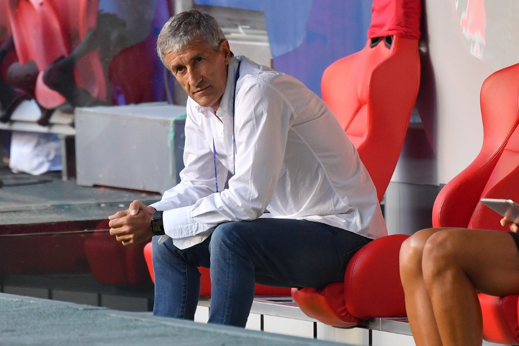 Hivatalos: Kirúgta vezeteőedzőjét az FC Barcelona