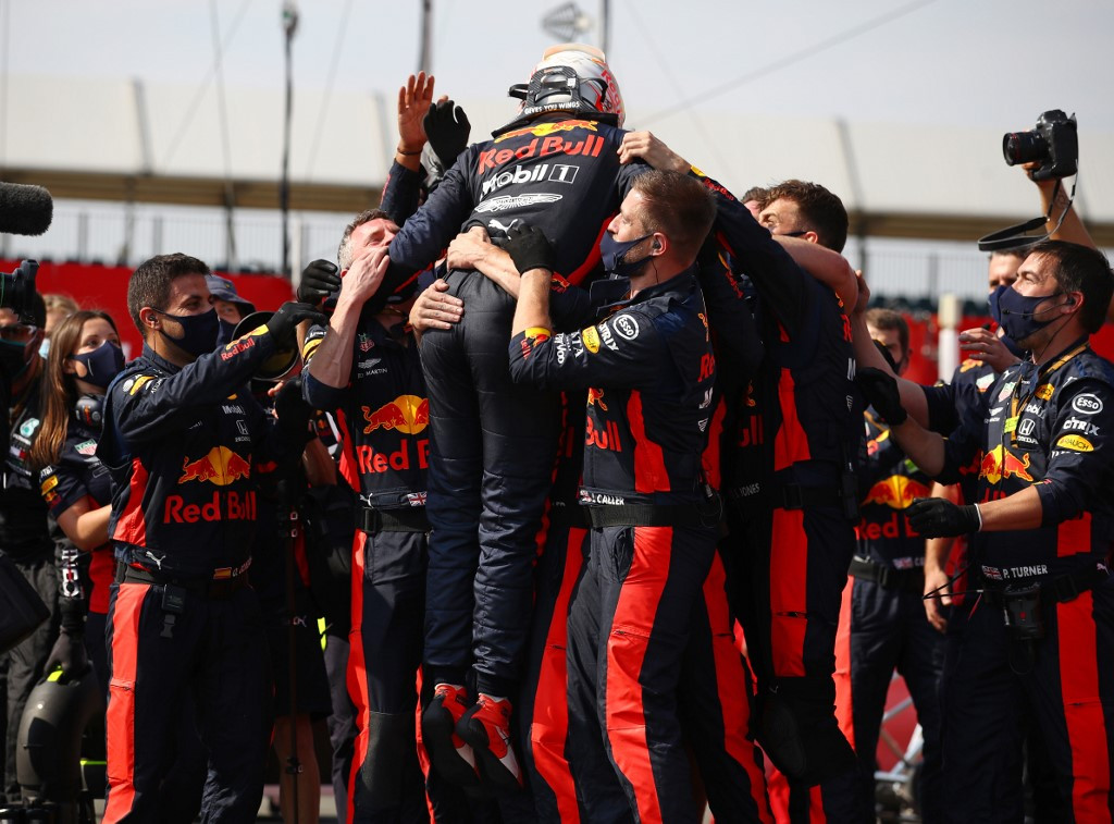 Fotó: AFP/Bryn Lennon a Red Bull holland versenyzője nyerte a futamot