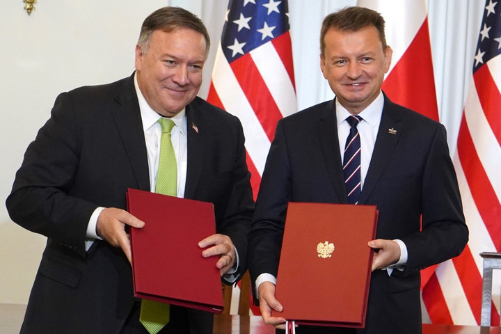 Aláírták a megerősített lengyel-amerikai védelmi együttműködésről szóló szerződést