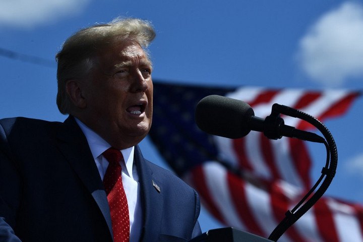 Fotó: AFP/Brendan Smialowski Trump: Amerika soha nem fog lankadni a népét fenyegető terroristák üldözésében