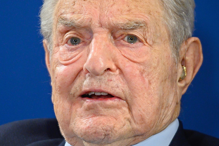 Fotó: AFP/Fabrice Coffrini A Soros-hálózat és a nagy adatbiznisz