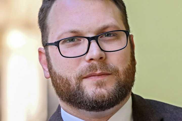 Fotó: MH/Purger Tamás Egy havi bért elvett az ellenzék