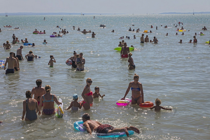 „Soha ennyi magyar turista belföldön még nem üdült”