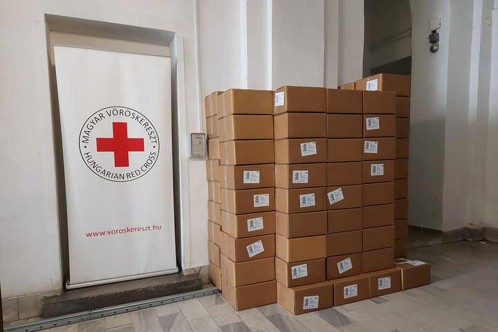 Február óta 280 ezer esetben nyújtott segítséget a Magyar Vöröskereszt