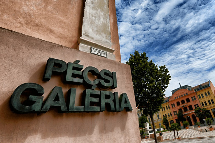 Fotó: Facebook/Pécsi Galéria Megtöltötték az üres teret