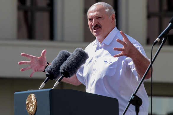 Lukasenka: Új elnökválasztás az új alkotmány elfogadása után lehet