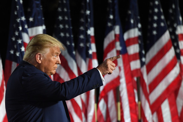 Donald Trump hivatalosan is elnökjelölt