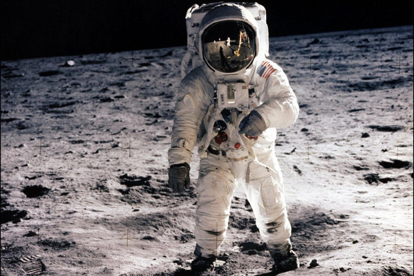 Ma lenne kilencvenéves az első ember, aki a Holdra lépett