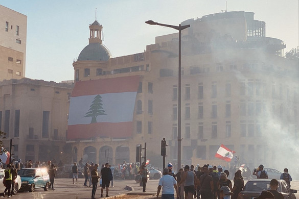 Lemond a libanoni kormány