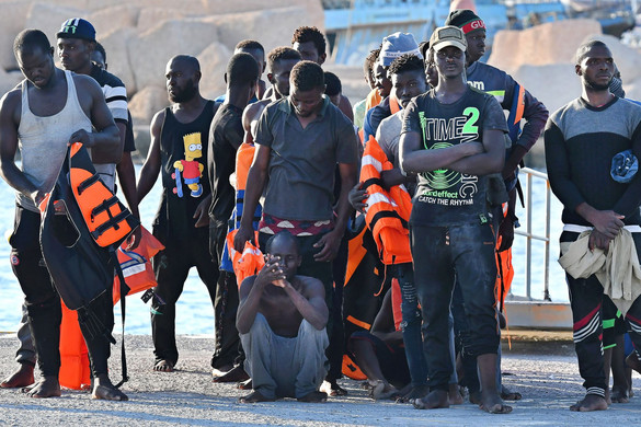„A migránsok valósággal megszállták Szicíliát”