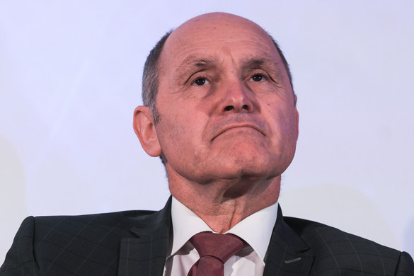 Fél az osztrák és német zsidó közösség