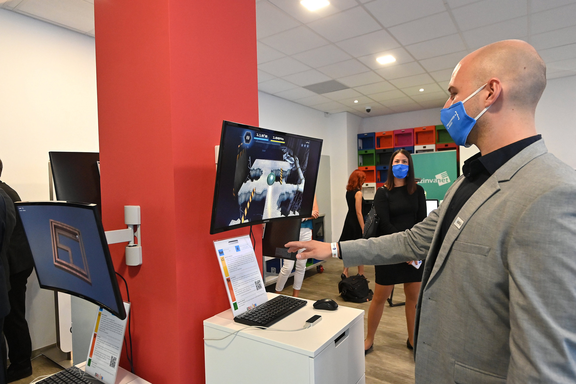 Az új központban egyebek mellett a robottechnikát, a 3D nyomtatást és az okostechnológiákat is megismerhetik az iskolások és hétvégenként az érdeklődő családok