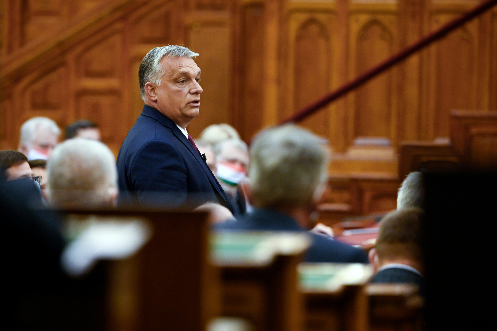 Orbán Viktor miniszterelnök napirend előtt válaszol a pártok felszólalóinak az Országgyűlés plenáris ülésén 2020. szeptember 21-én