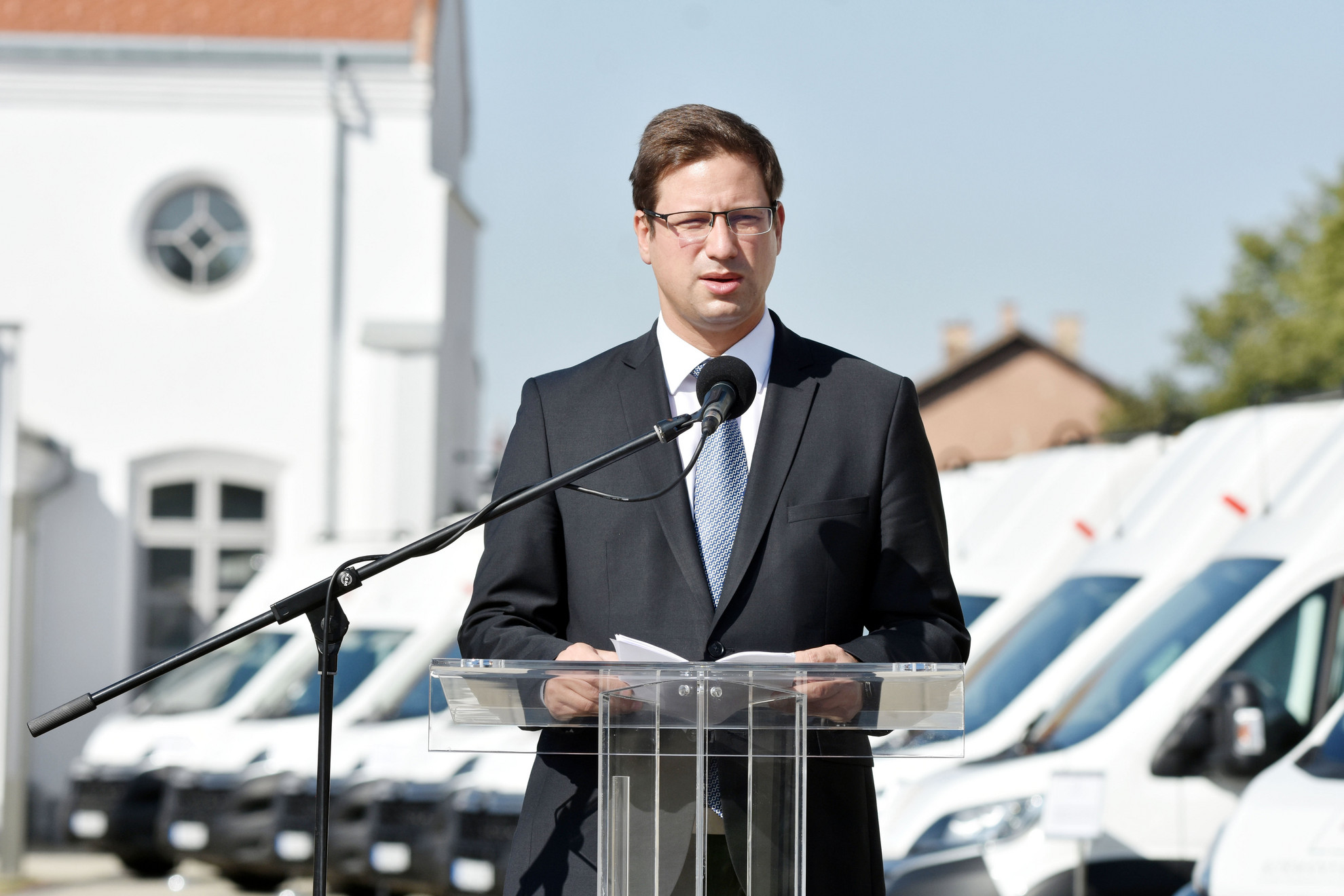 Fotó: MTI/Mészáros János Gulyás Gergely: A közigazgatásban az elmúlt évtizedben bekövetkezett változások hozzájárultak a hatékonyabb, gyorsabb, pontosabb ügyintézéshez